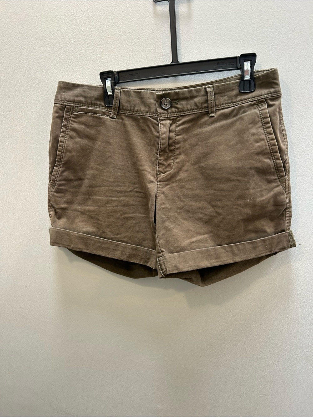 Banana Republic Olive-Brown Rolled-Hem Women's Shorts